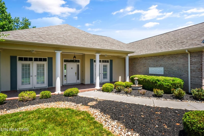 315 Mingo Way, Loudon, TN 37774