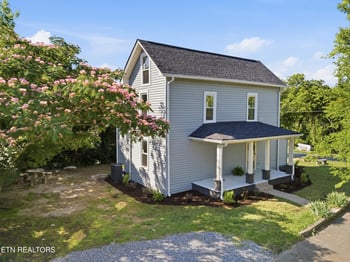 315 Poplar St, Lenoir City, TN 37771