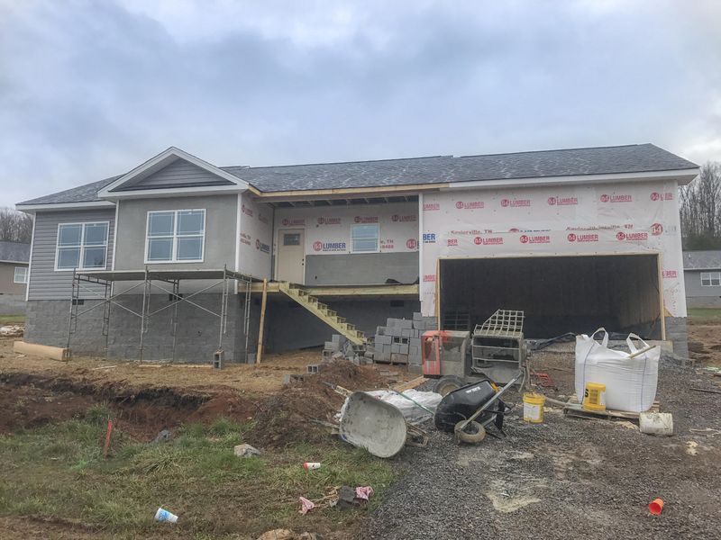 315 Stoney Brook Tr, Kodak, TN 37764