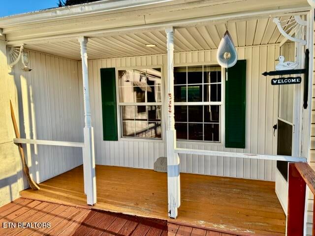 315 W Mount Rd, Kodak, TN 37764