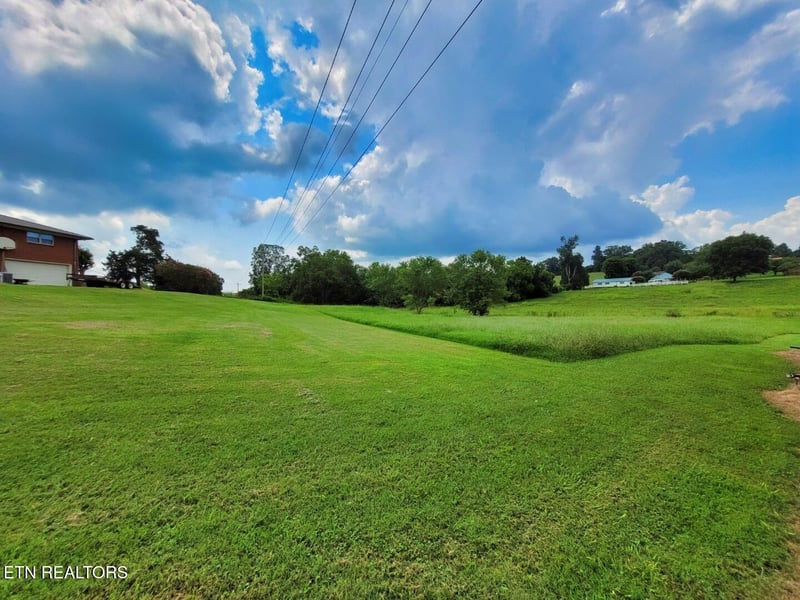 3150 Robinson Creek Rd, Morristown, TN 37813
