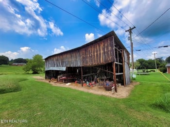 3150 Robinson Creek Rd, Morristown, TN 37813