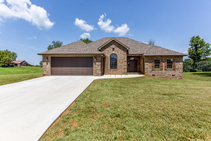 3150 Sam James Rd, Maryville, TN 37803