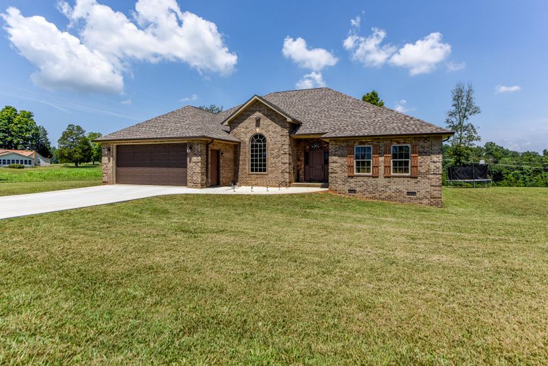 3150 Sam James Rd, Maryville, TN 37803
