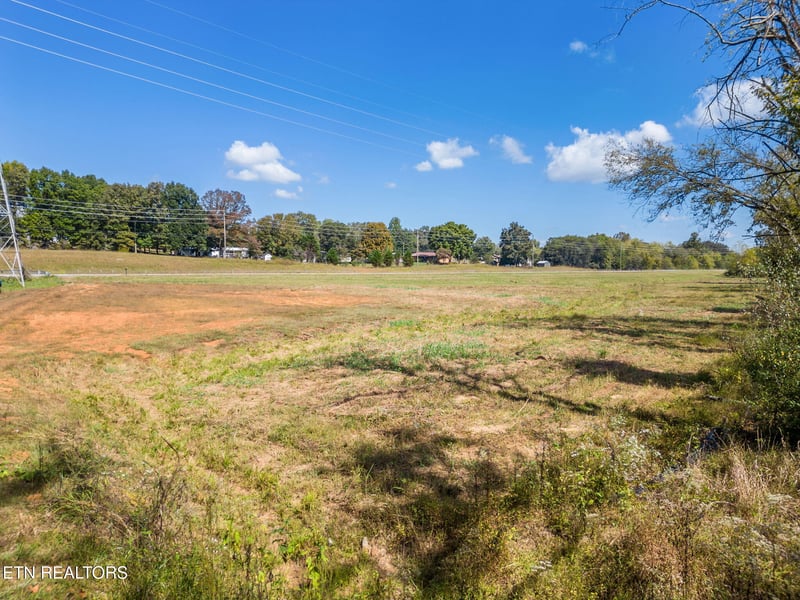 3151 W Lamar Alexander Pkwy, Friendsville, TN 37737