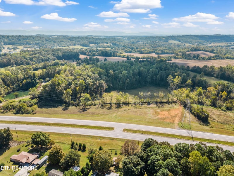 3151 W Lamar Alexander Pkwy, Friendsville, TN 37737