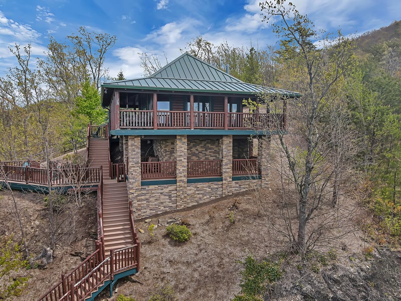 3152 Smokies Edge Rd, Sevierville, TN 37862