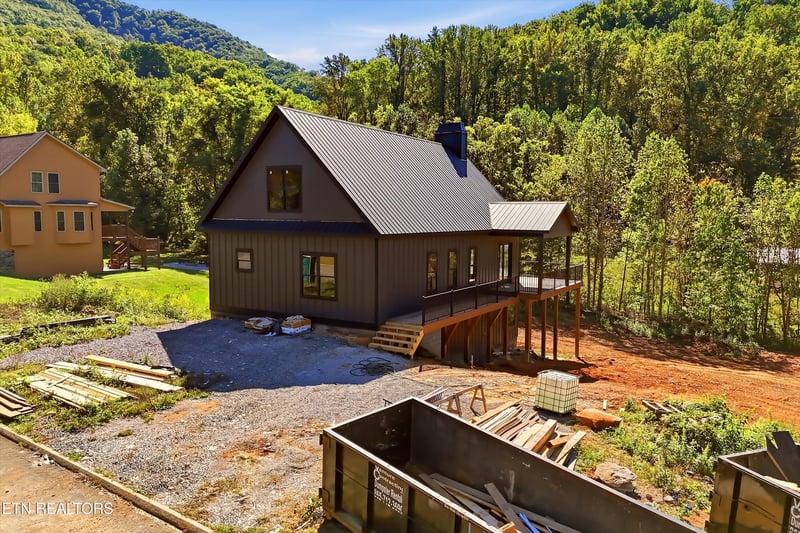 3158 Thomas Headrick Rd, Sevierville, TN 37862