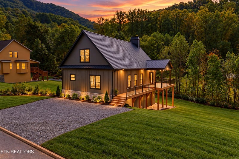 3158 Thomas Headrick Rd, Sevierville, TN 37862