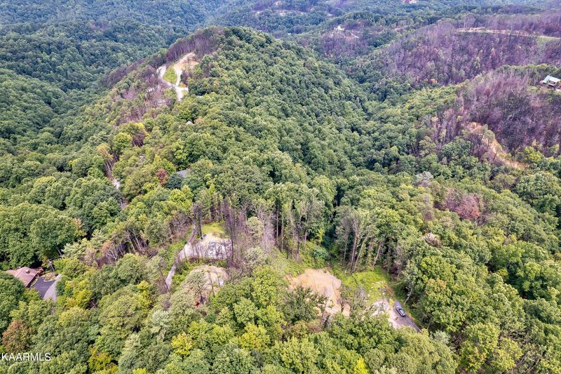 3159 Hurlbut Way, Sevierville, TN 37862