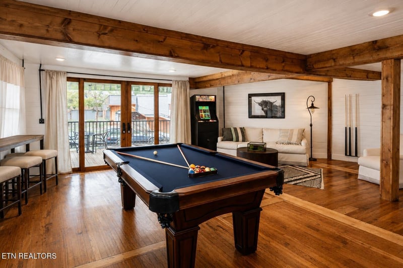 316 Court Ave, Sevierville, TN 37862