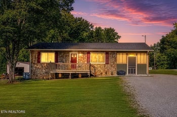 316 N Iowa Ave, Etowah, TN 37331