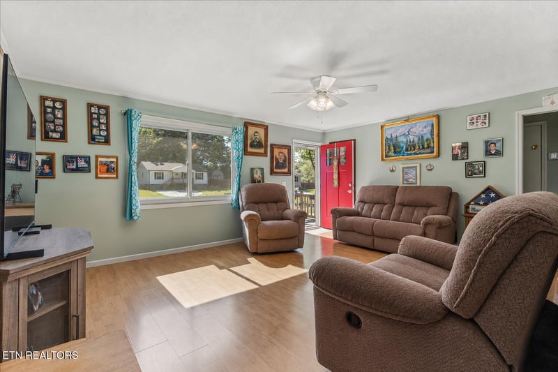 316 N Iowa Ave, Etowah, TN 37331