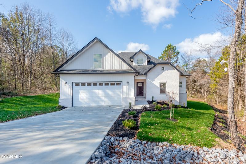 316 Ogana Tc, Loudon, TN 37774