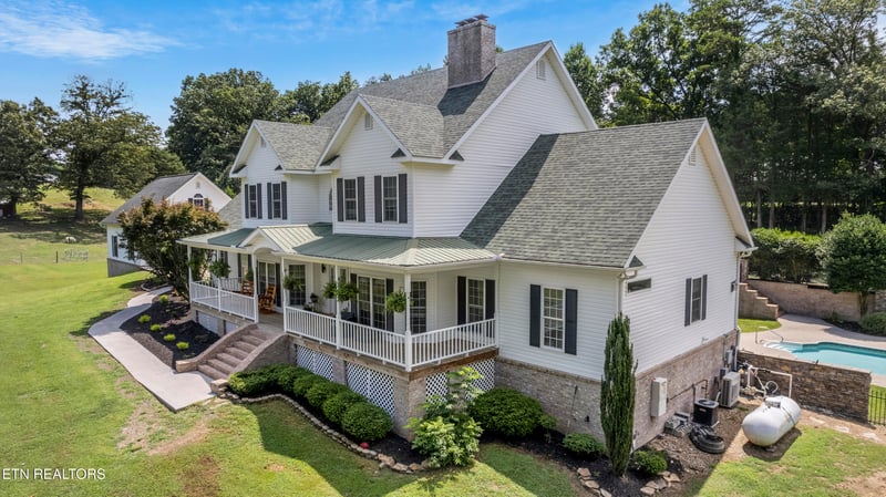 316 Red Hill Rd, Andersonville, TN 37705