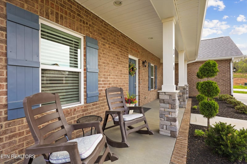 316 Red Rock Rd, Clinton, TN 37716