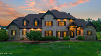 316 Spoondrift Ct, Louisville, TN 37777