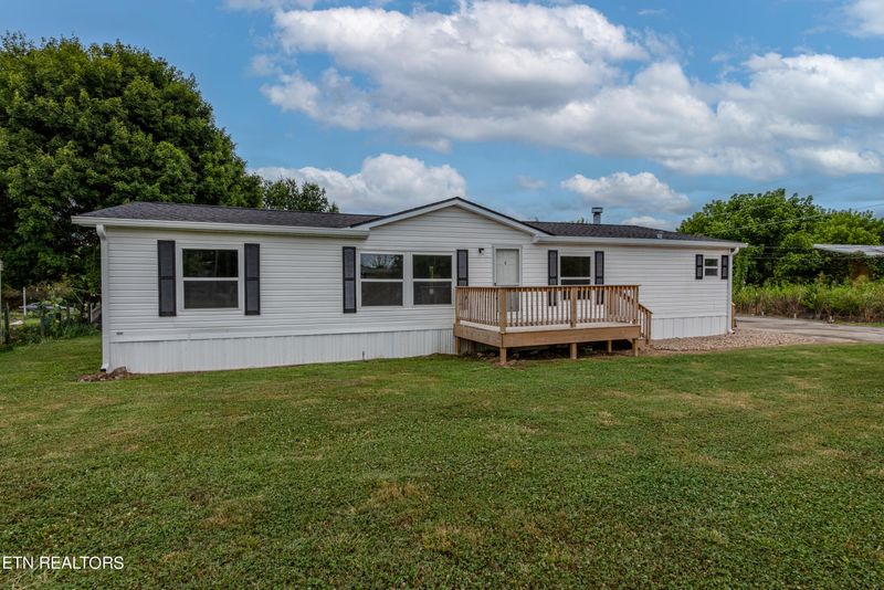 316 Winchester Dr, Walland, TN 37886