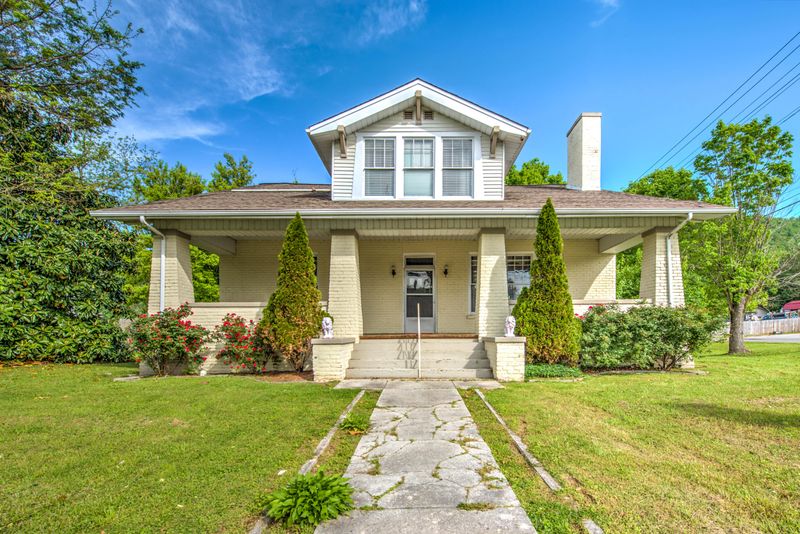 317 E Central Ave, Lafollette, TN 37766