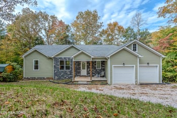 317 Highland Trace Rd, Sharps Chapel, TN 37866