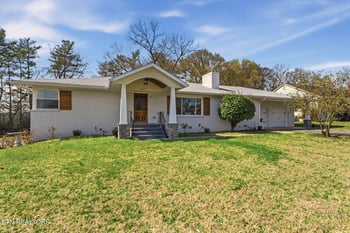317 Macedonia Ln, Knoxville, TN 37914