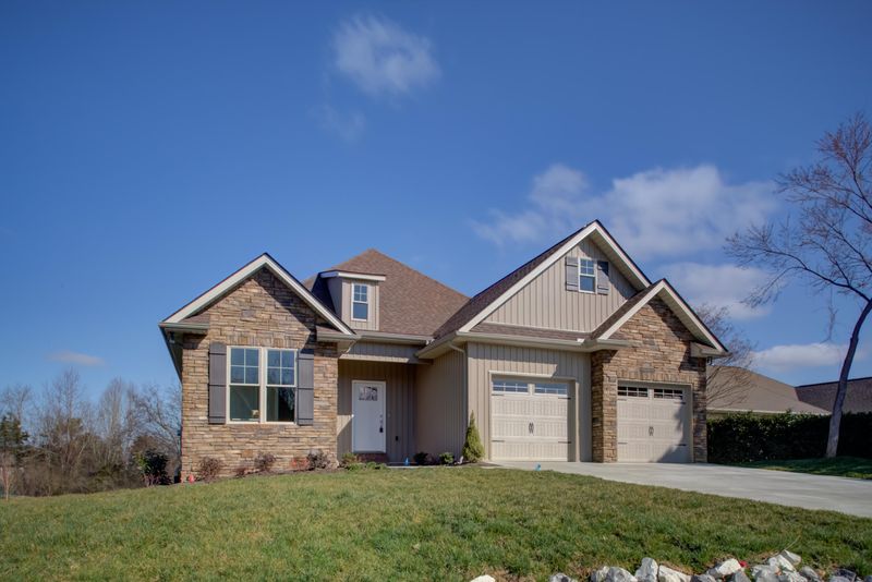 317 Mingo Way, Loudon, TN 37774