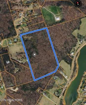 317 Mountain View Dr, Vonore, TN 37885