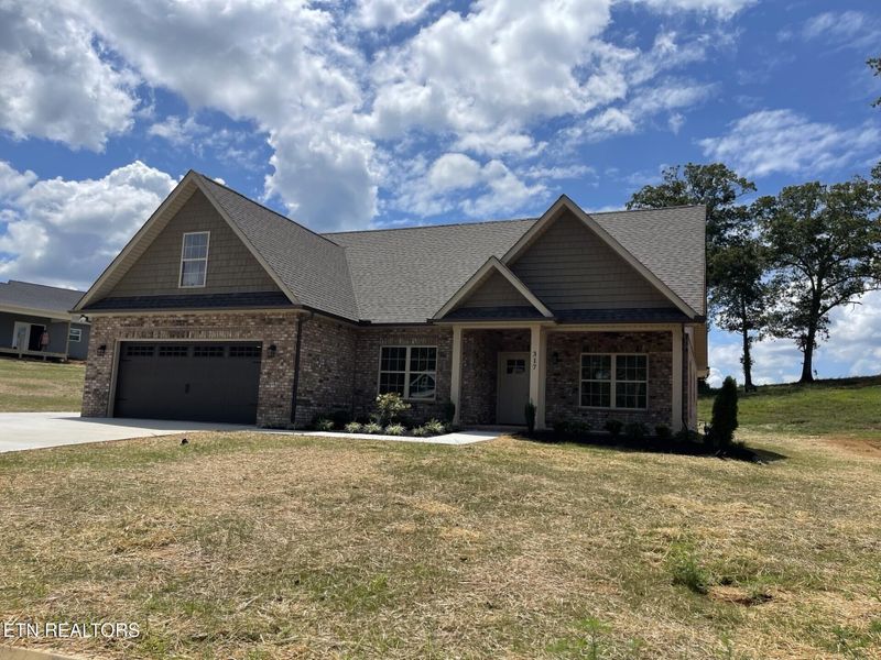317 Red Rock Rd, Clinton, TN 37716
