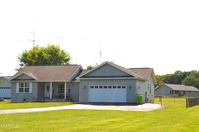 3170 Ryan Rd, Crossville, TN 38571