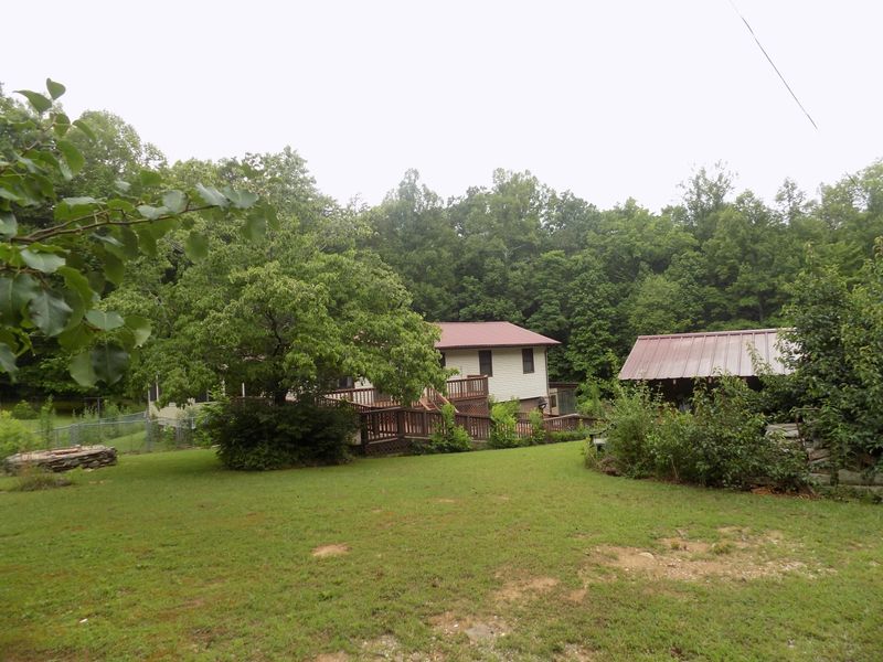 3171 Smithfield Rd, Tellico Plains, TN 37385