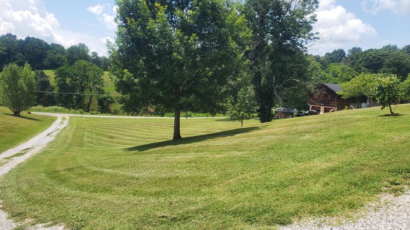 318 Harless Rd, Corryton, TN 37721