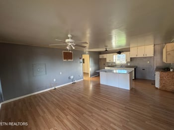 318 Ped Rd, Winfield, TN 37892