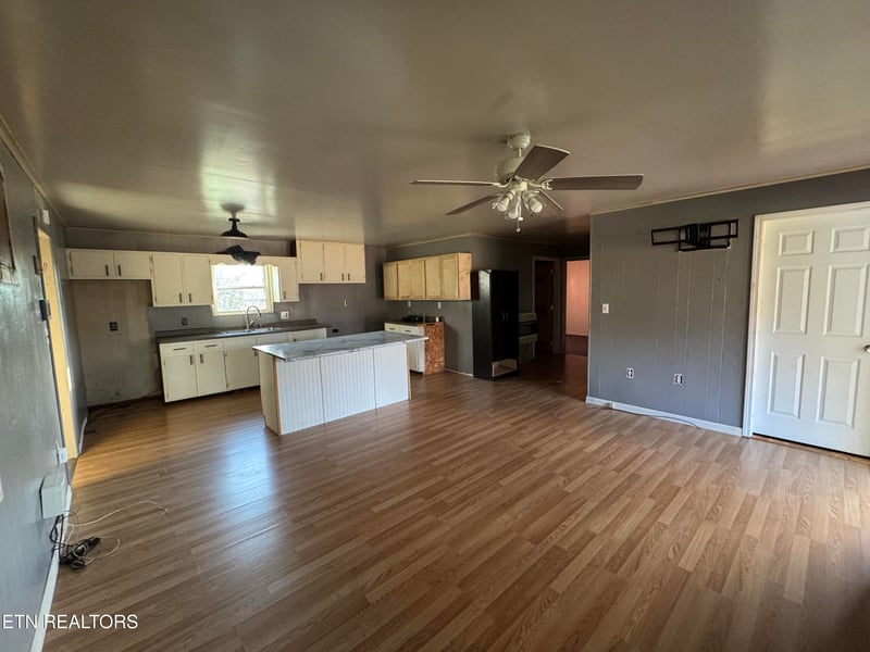 318 Ped Rd, Winfield, TN 37892