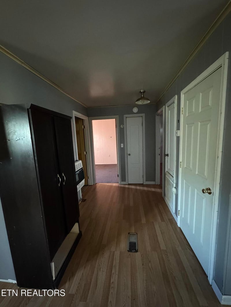 318 Ped Rd, Winfield, TN 37892