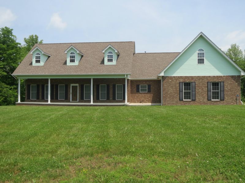 319 Emory View Rd, Lancing, TN 37770