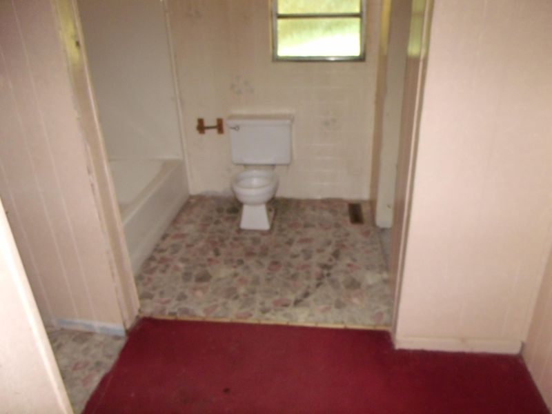 319 Sinking Springs Rd, Clinton, TN 37716