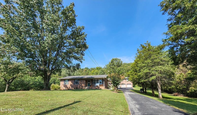 319 Tater Valley Rd, Luttrell, TN 37779