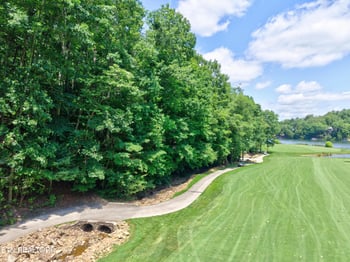 32 Claremont Cir, Crossville, TN 38558