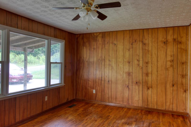 32 Jada Dr, Crossville, TN 38555