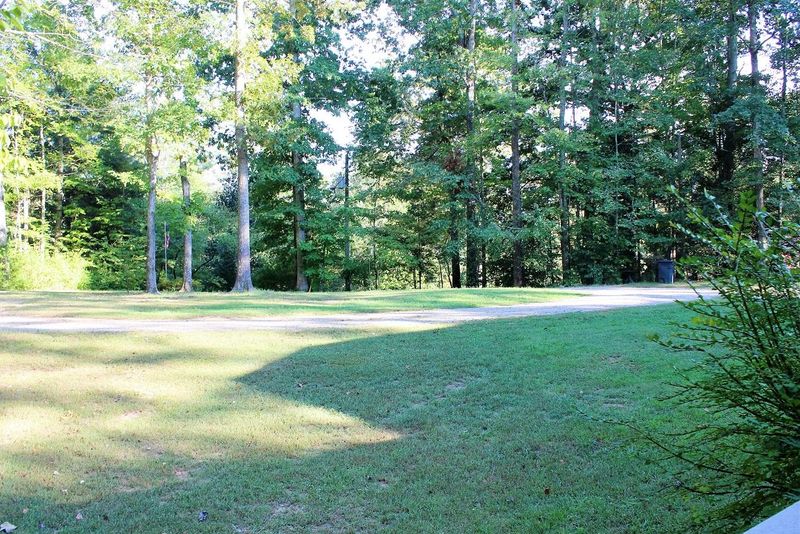 32 Laurel Pl, Norris, TN 37828