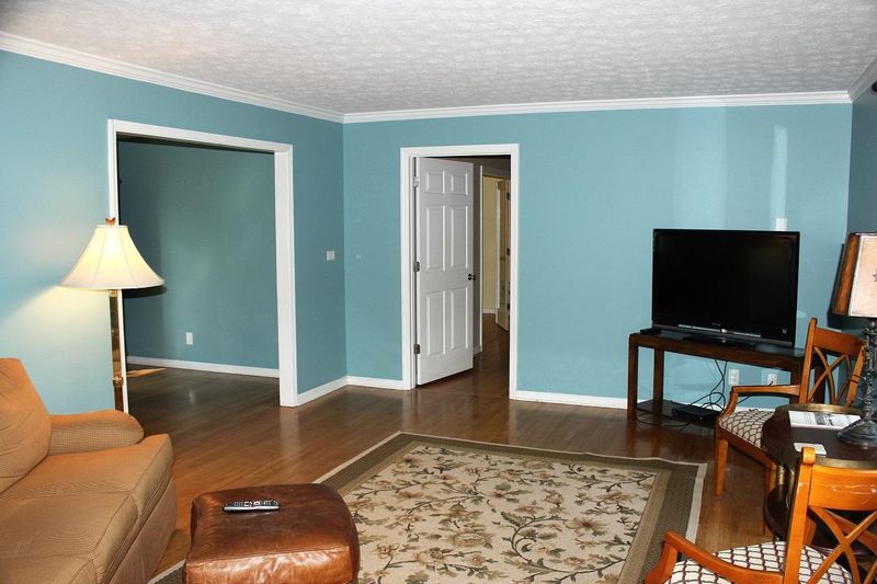 32 Laurel Pl, Norris, TN 37828