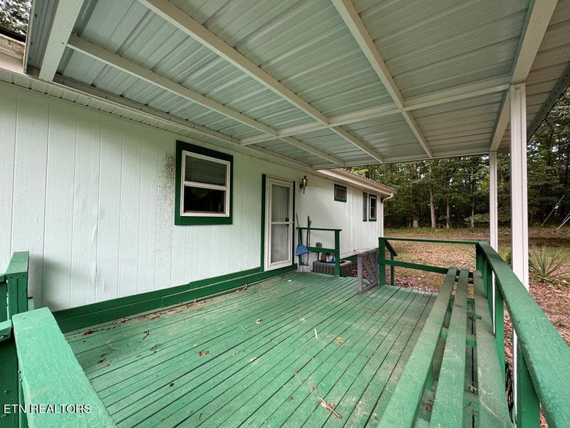 320 Dartmoor Dr, Crossville, TN 38558