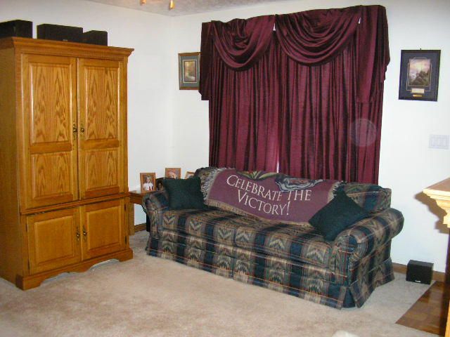 320 Little Valley Rd, Blaine, TN 37709