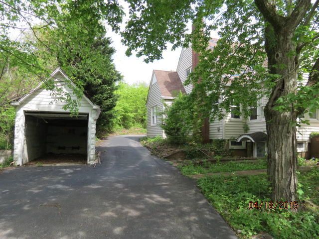 320 Old Tacora Hills Rd, Clinton, TN 37716
