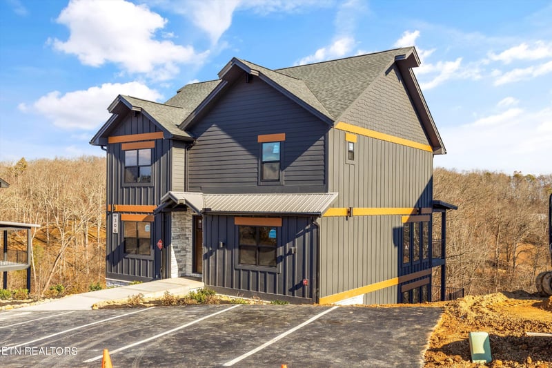 320 Rambling Creek Way, Sevierville, TN 37862
