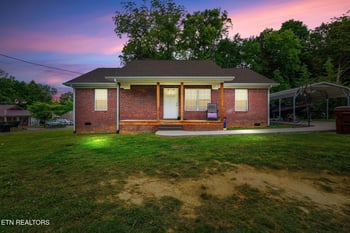 320 W Walnut St, Madisonville, TN 37354