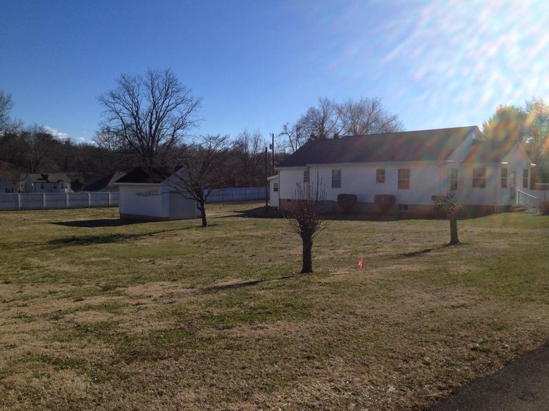 320 Waller Ave, Maryville, TN 37803