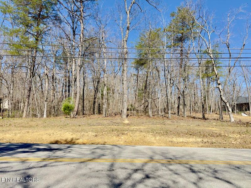 320 Westchester Dr, Crossville, TN 38558
