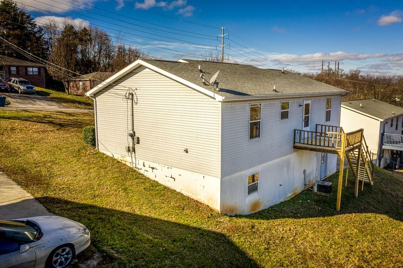 320 Willow Greene Dr, Morristown, TN 37814