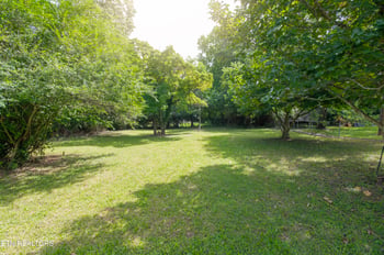 3200 Cross Valley Rd, Knoxville, TN 37917